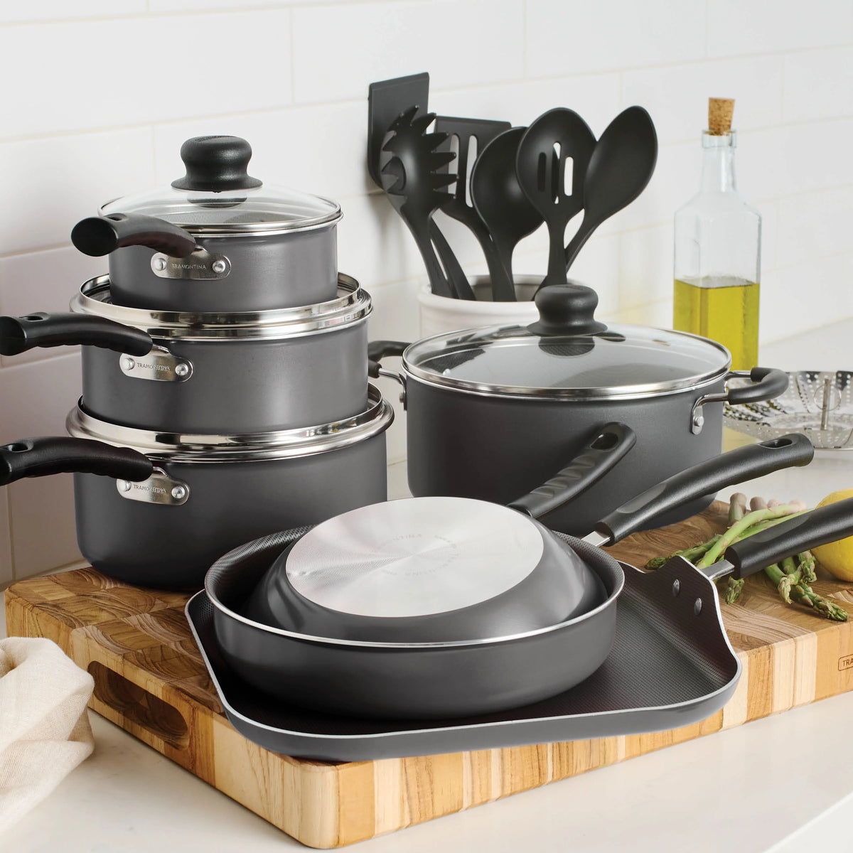 18 Piece Non-stick Cookware Set T403