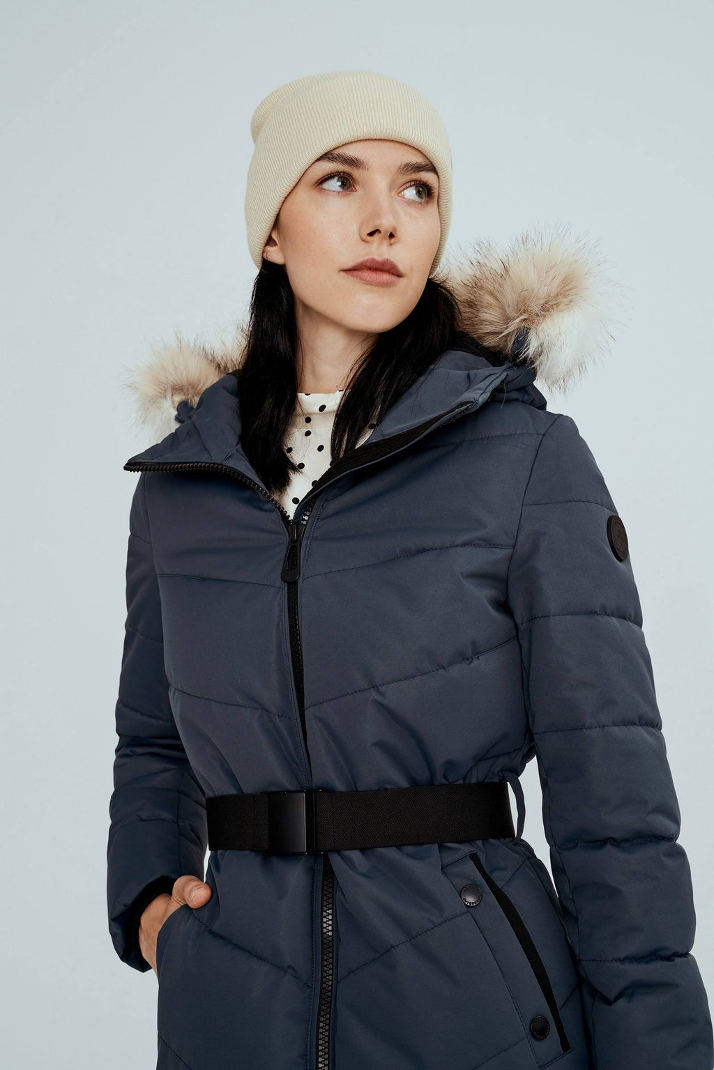 Winter White Hoodie W9235