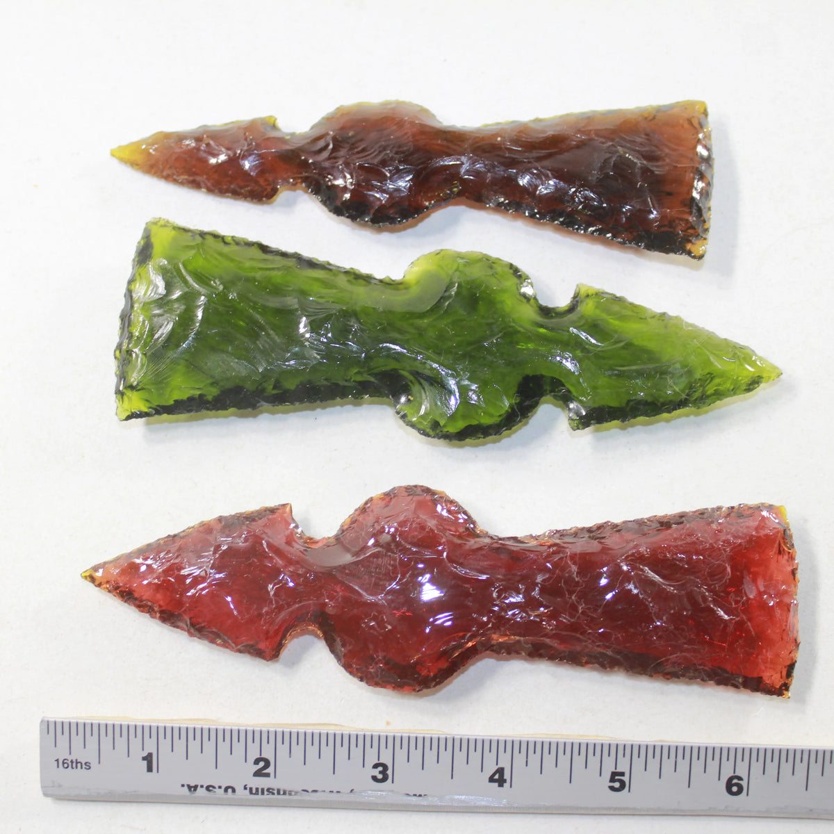 3 Glass Ornamental Tomahawk Heads Y644392