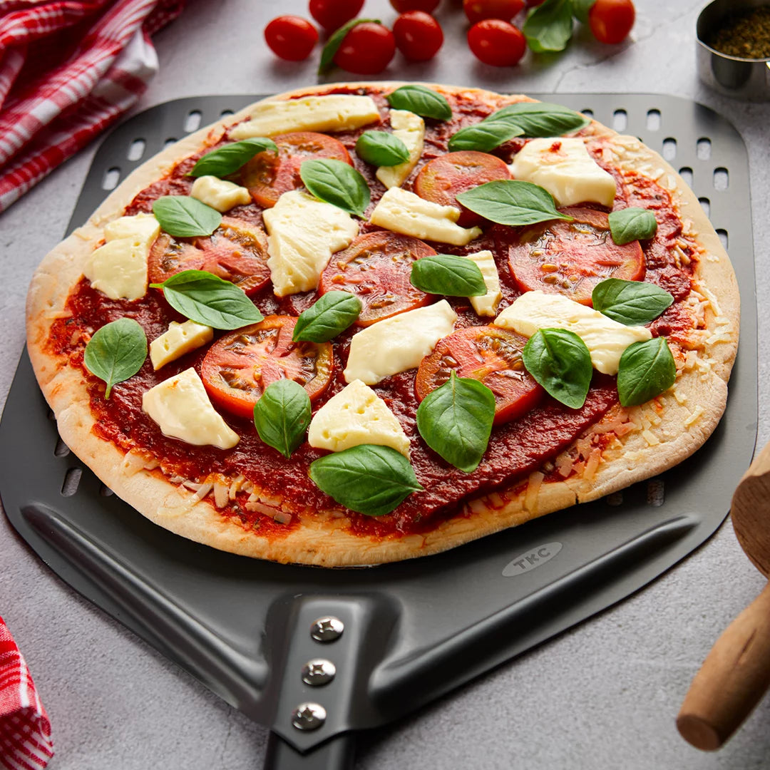12 inch Perforated Aluminum Pizza Peel E56914