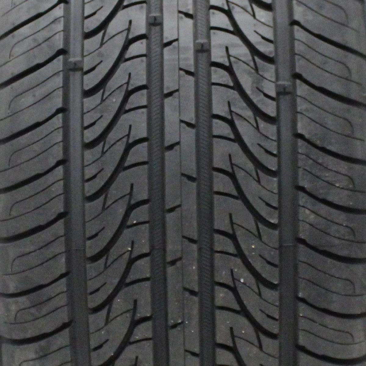 All Season 225/45ZR17 94W XL Passenger Tire O981