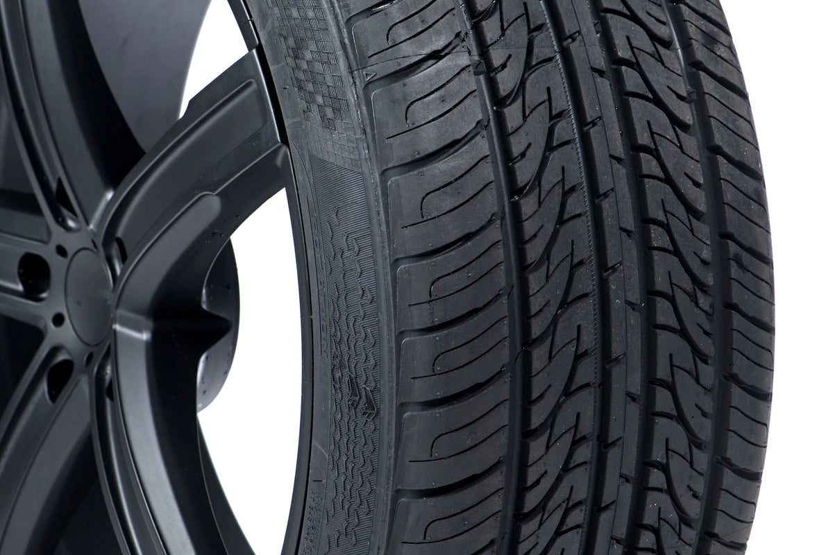 All Season 225/45ZR17 94W XL Passenger Tire O981