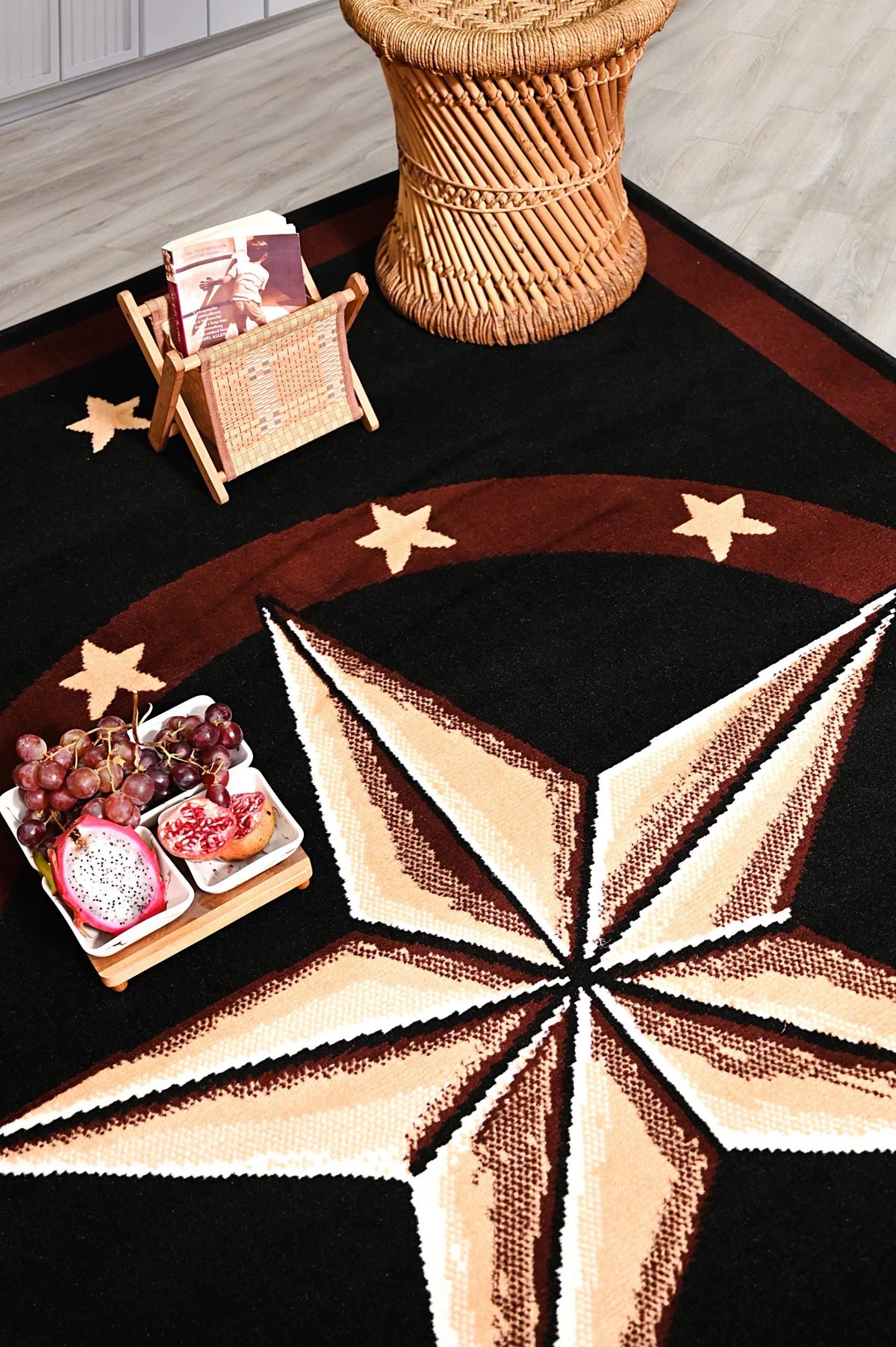 Black 2 ft. x 8 ft. Western Star Area Rug V609