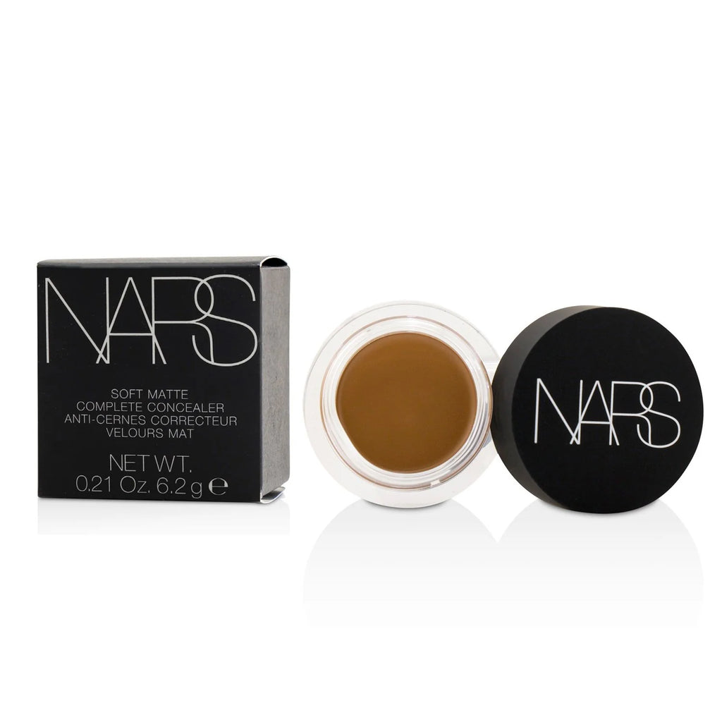 Soft Matte Complete Concealer - Honey (Light 3) 6.2g P4275