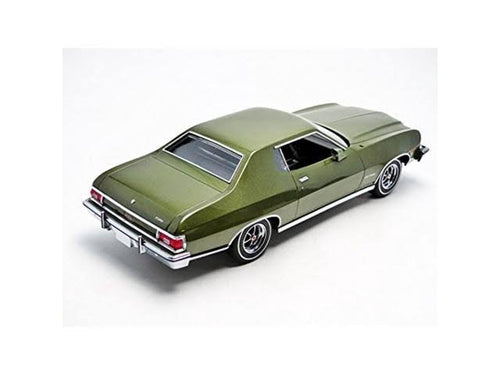 1976 Ford Gran Torino Metallic Vehicle 1:18 Scale Dark Green X405584