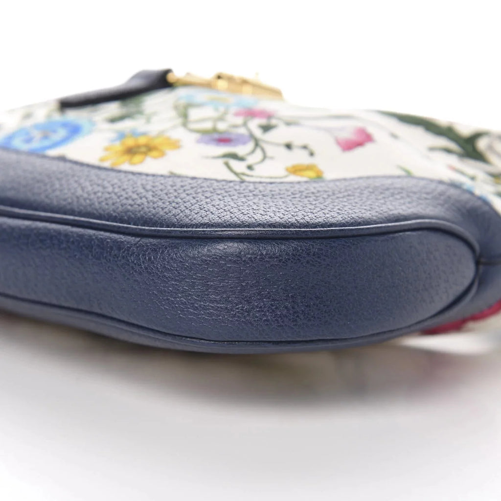 White Blue Canvas Hobo Bag P599
