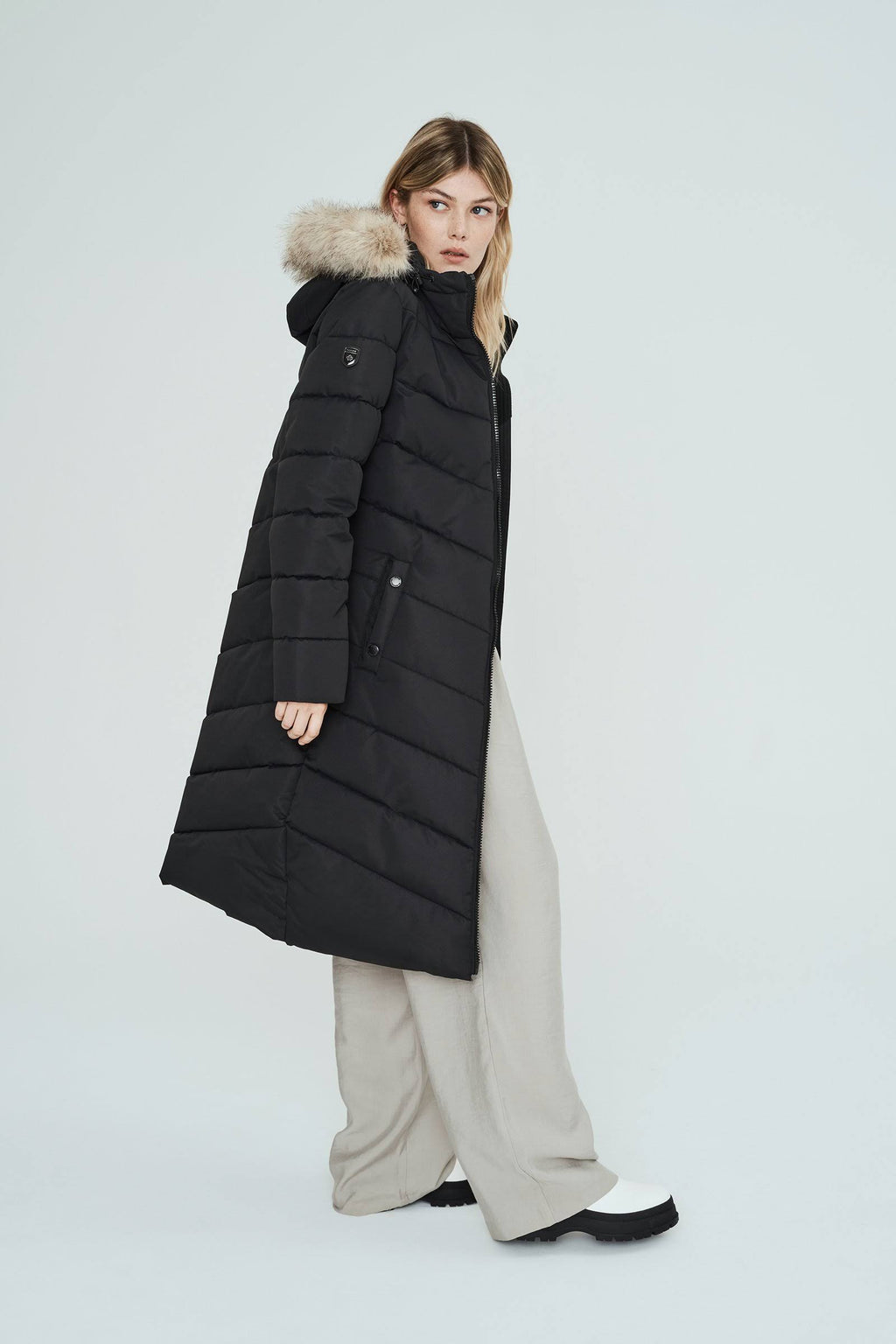 Winter White Hoodie W9235