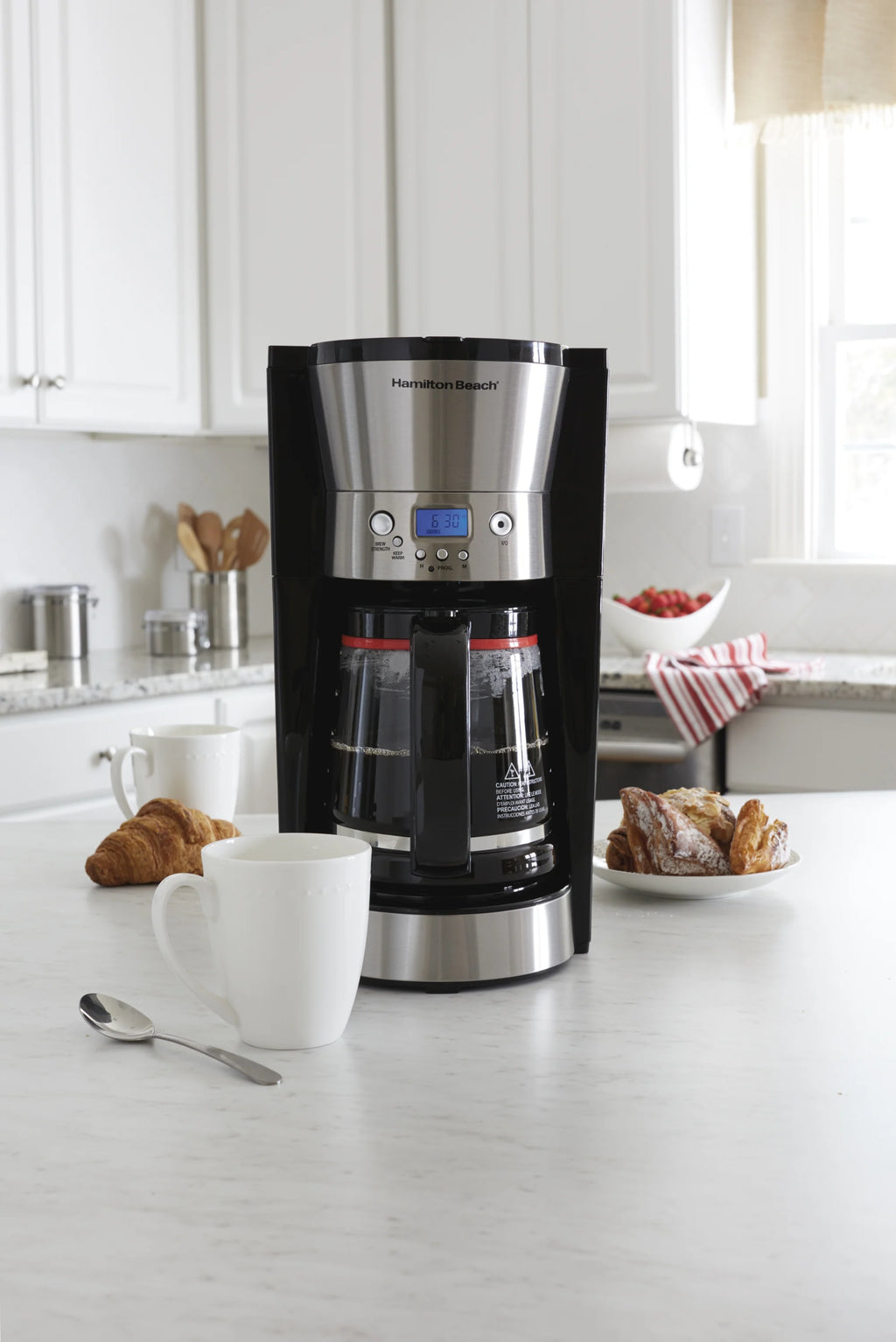 12 Cups Black Programmable Coffee Maker J620