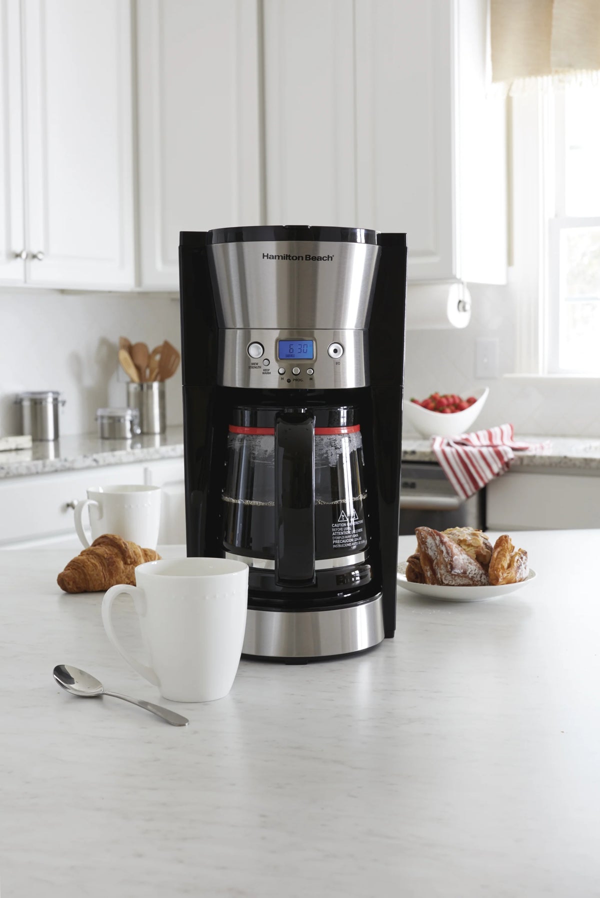 12 Cups Black Programmable Coffee Maker J620