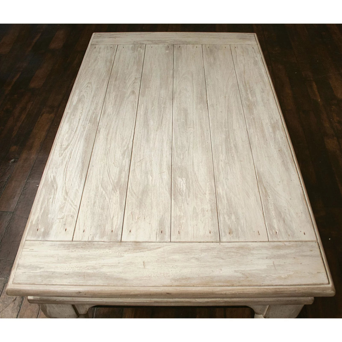Farmhouse White Wood Coffee Table E9711