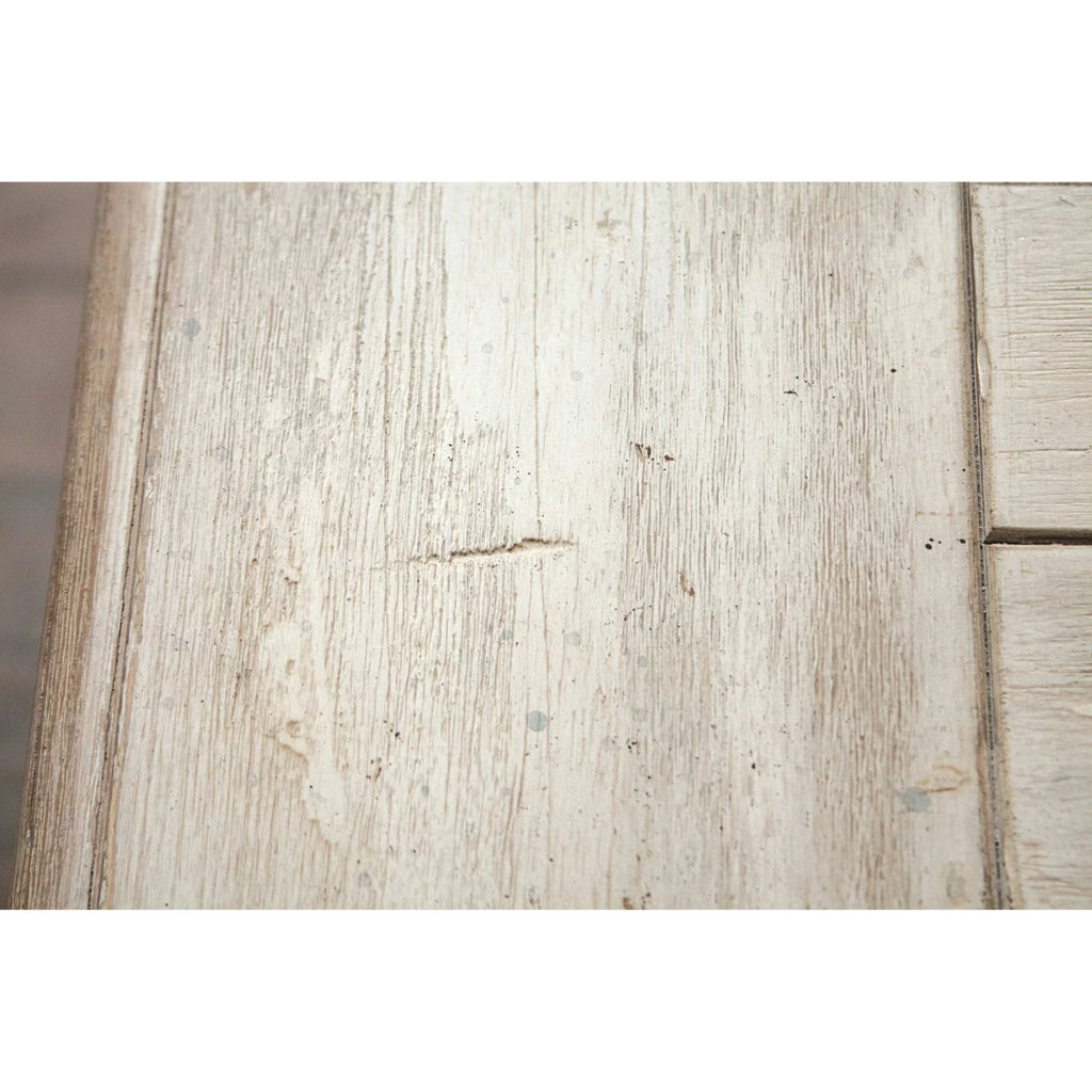 Farmhouse White Wood Coffee Table E9711