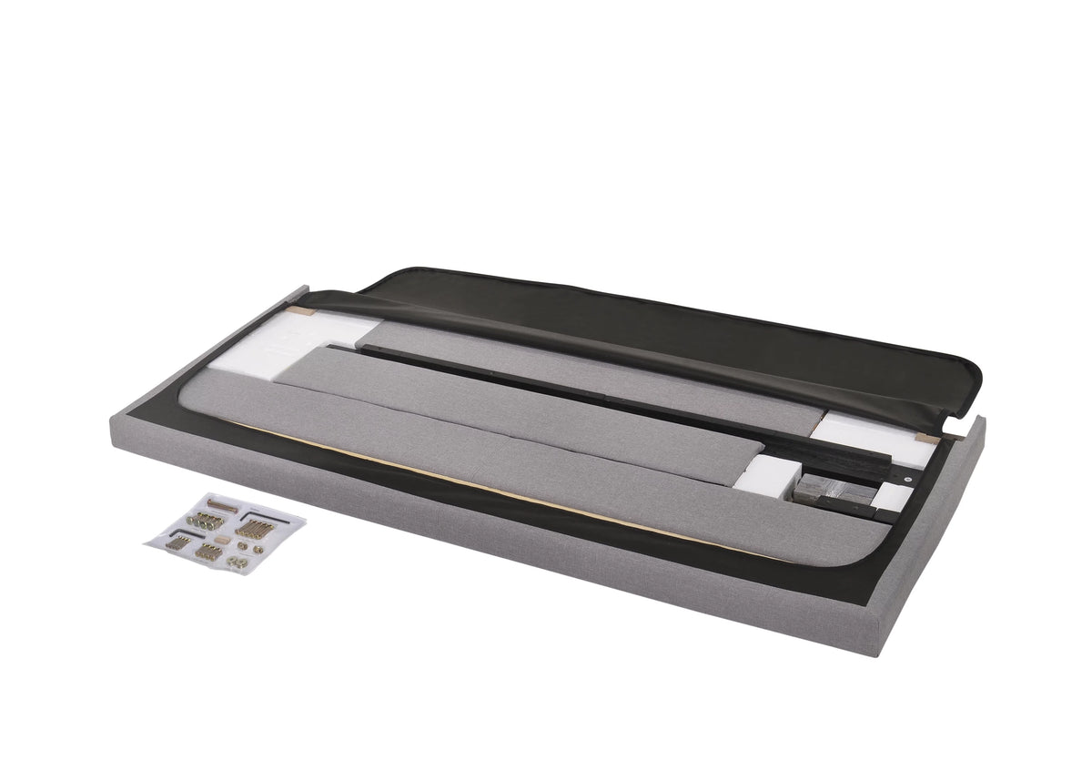 Gray Queen Panel Bed L918204