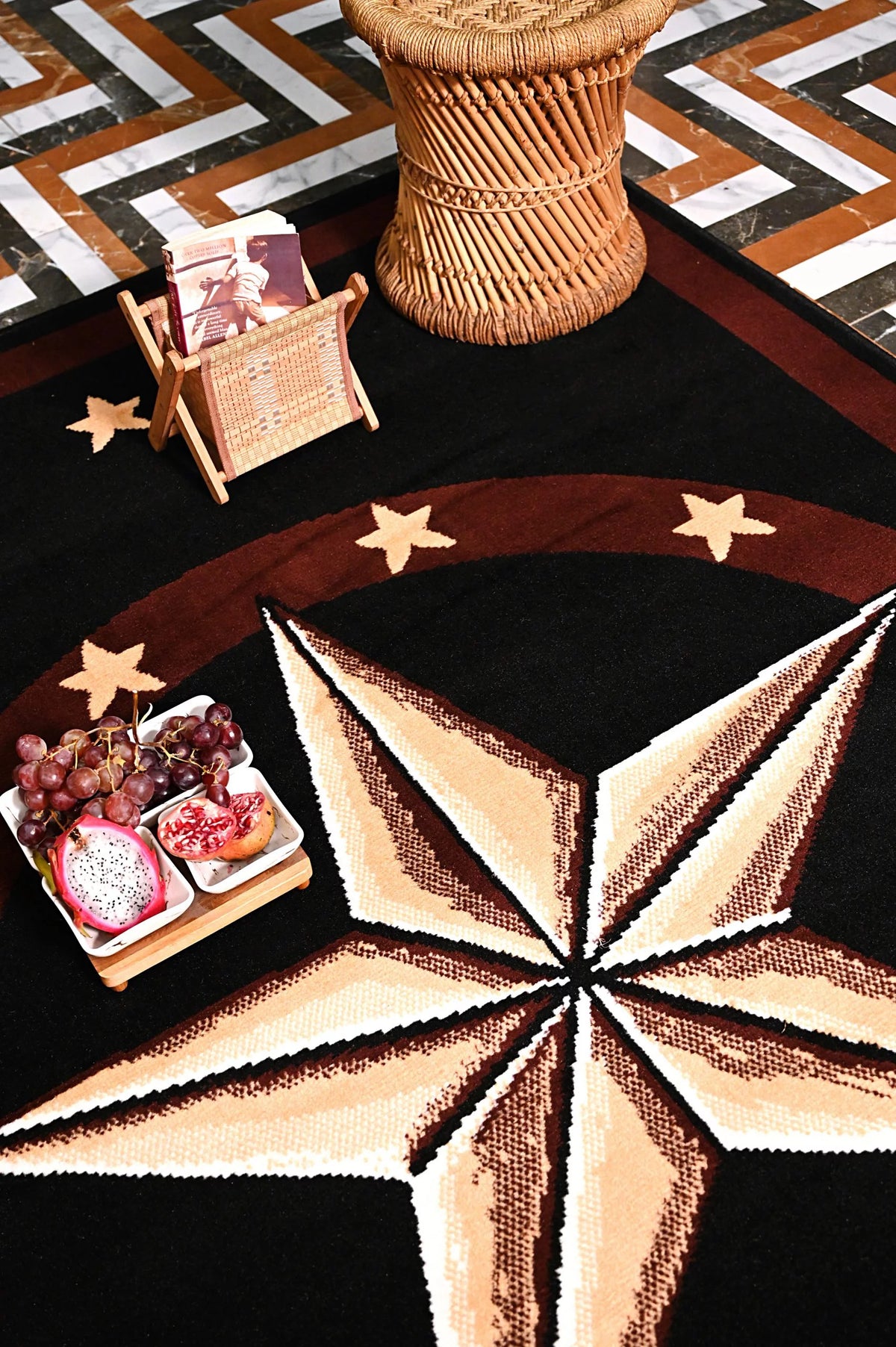 Black 2 ft. x 8 ft. Western Star Area Rug V609