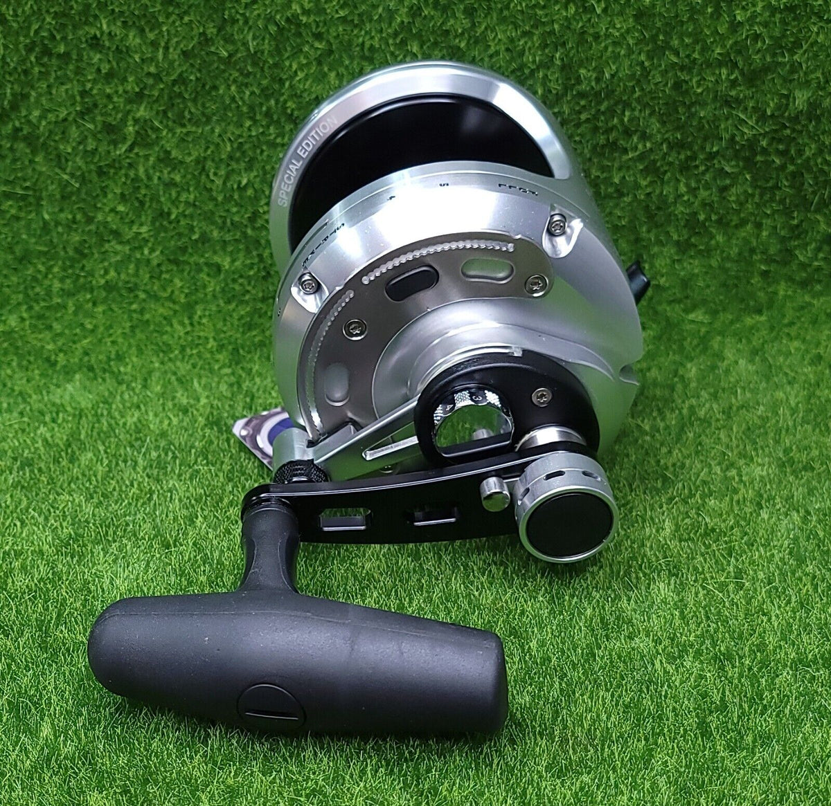 Silver Makaira 2 Speed Lever Drag Reel B218