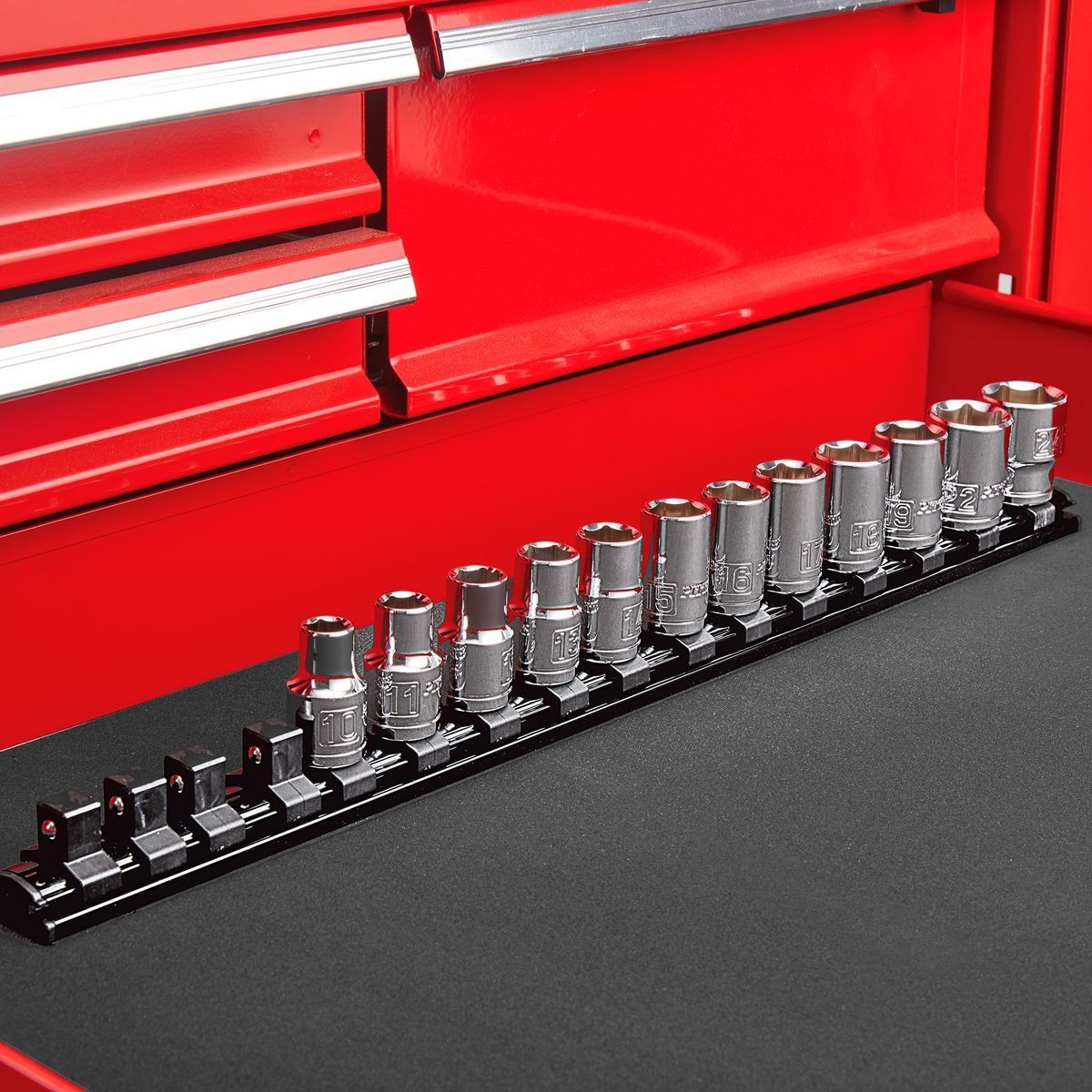 1/2 in. Magnetic Socket Rail S93743