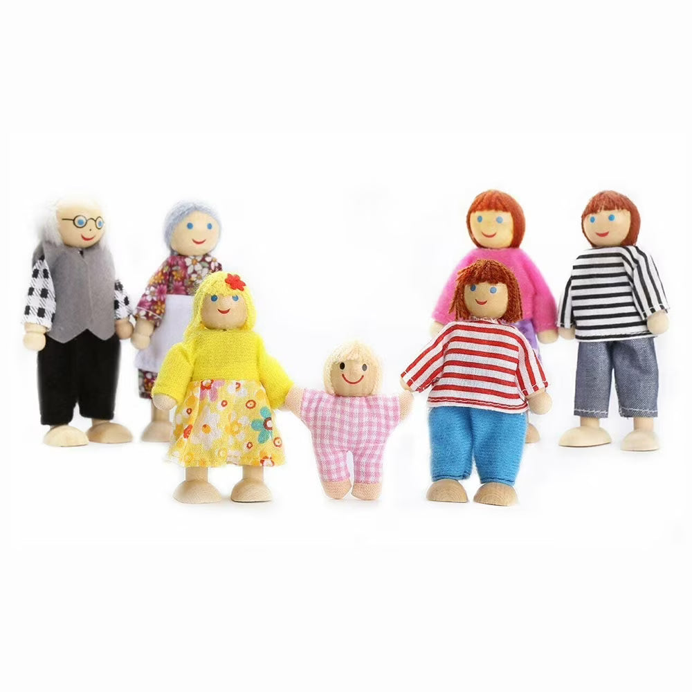 Wooden Dolls Playset Set of 7-Piece Z75866