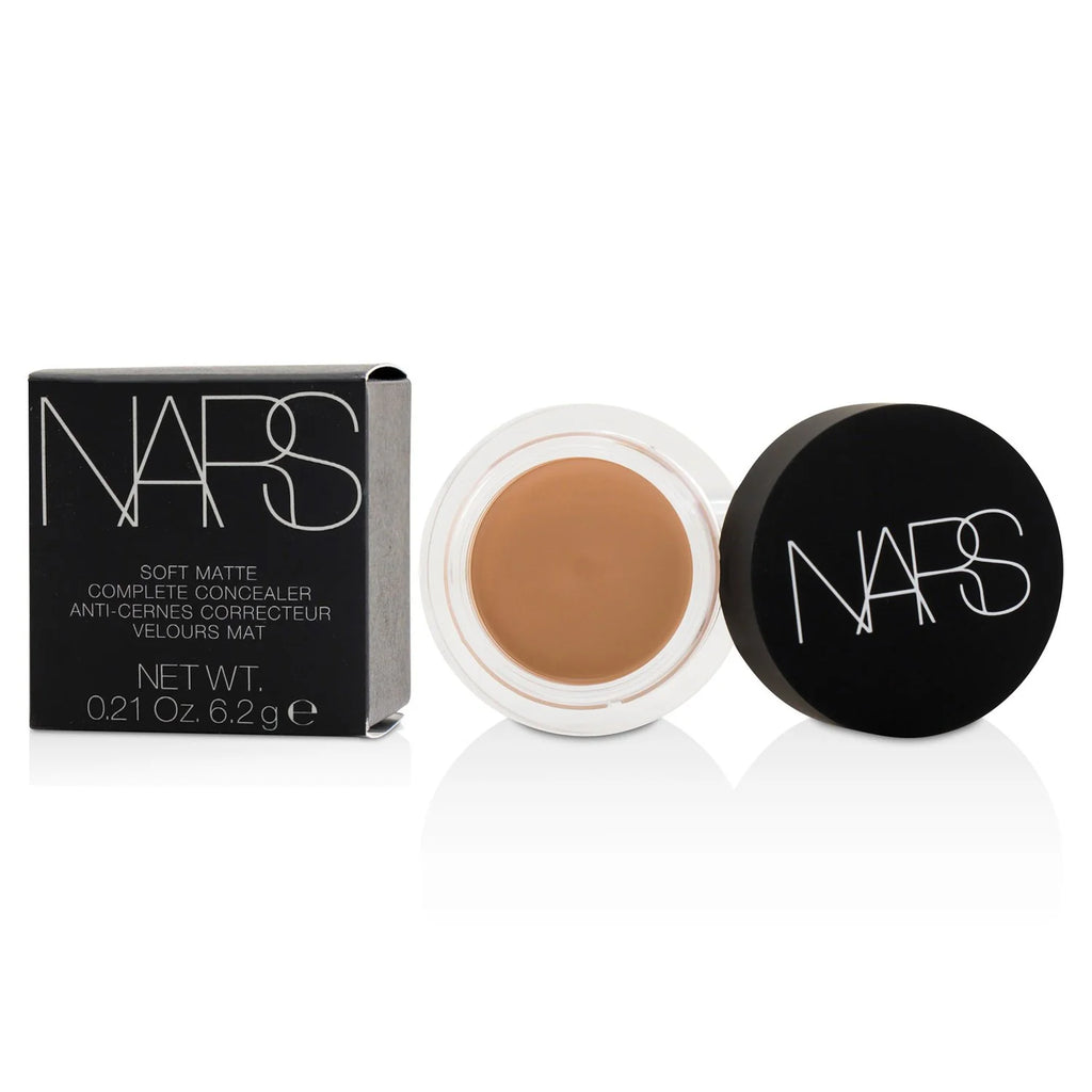 Soft Matte Complete Concealer - Honey (Light 3) 6.2g P4275